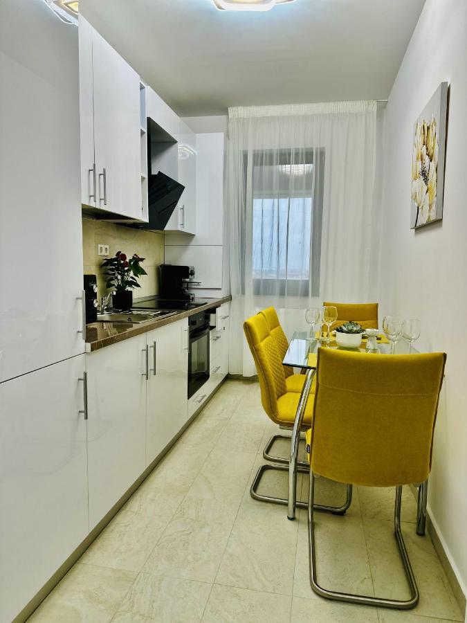 Appartamento Sky Double Studio Bucarest